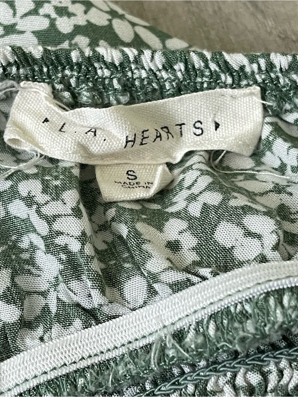 LA Hearts Green Floral Smocked Cami Mini Dress Size Small - Picture 6 of 9